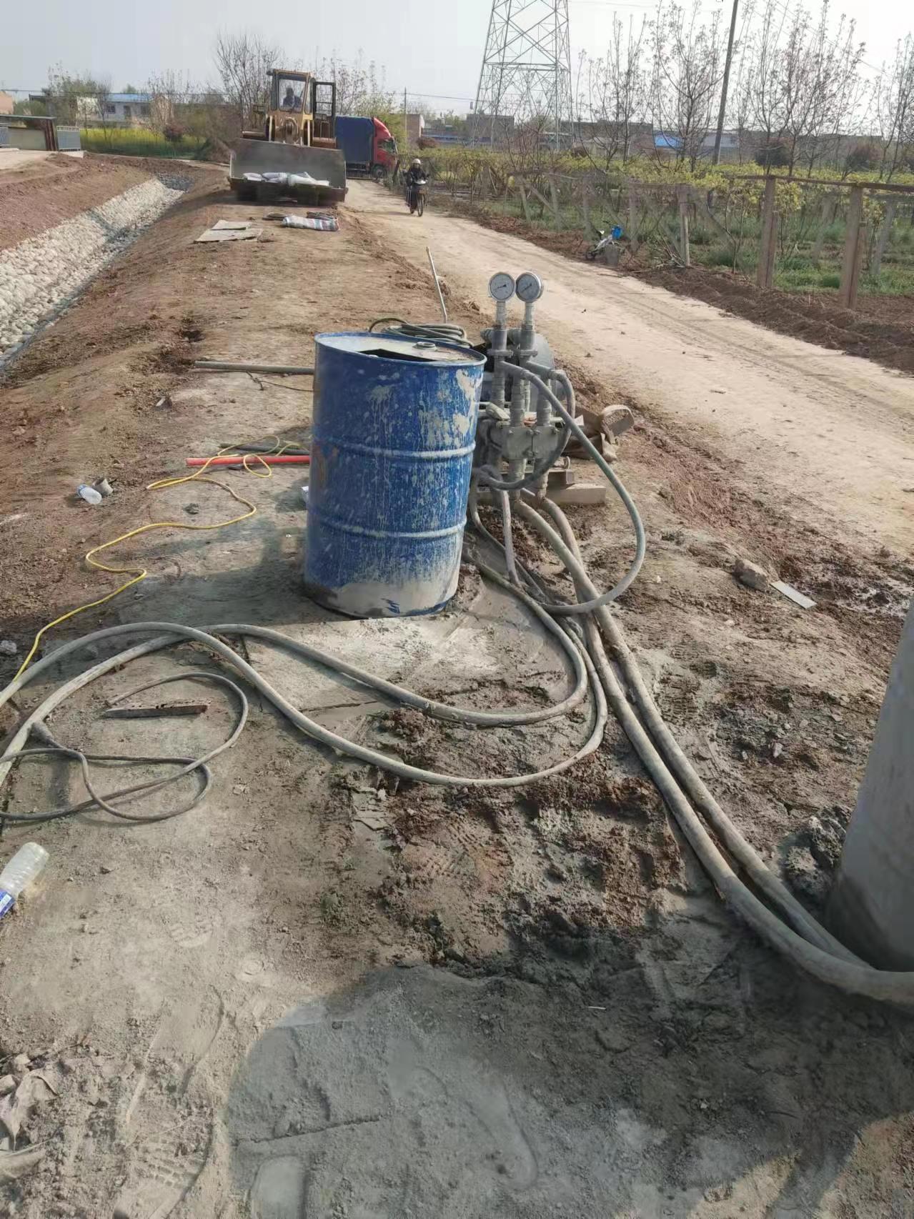 新盈镇顶管注浆